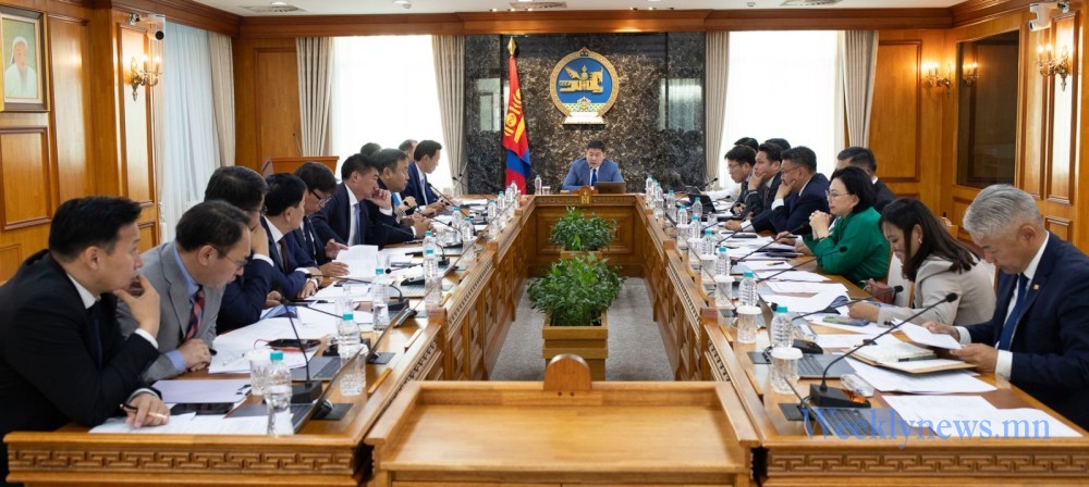 ЗГ: УУЛ УУРХАЙН БҮТЭЭГДЭХҮҮНИЙ ЭКСПОРТ, ВАЛЬЮТЫН НӨӨЦИЙН ТАЛААР ХЭЛЭЛЦЭЖ БАЙНА