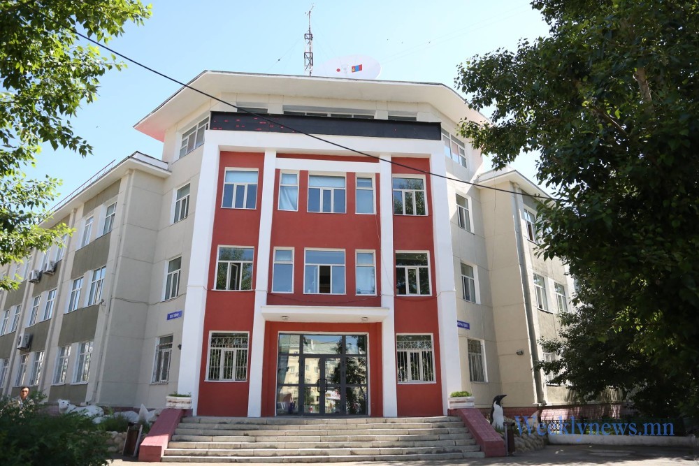УЛААНБААТАРТ 8 ХЭМ ДУЛААН, ЯЛИМГҮЙ ХУР ТУНАДАС ОРНО