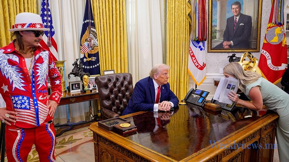 ДОНАЛЬД ТРАМП АМЕРИКЧУУДЫГ ЭНТЕРТАЙНМЕНТ САЛБАРЫН МӨЛЖЛӨГӨӨС ХАМГААЛАХ ТУШААЛ ГАРГАЖЭЭ