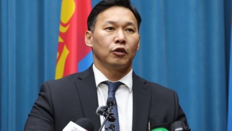 ДОНОРЫН ТУХАЙ ХУУЛИЙН ШИНЭЧИЛСЭН НАЙРУУЛГЫГ ДАХИН ӨРГӨН БАРИНА