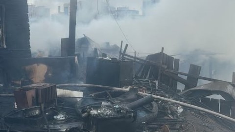 БӨМБӨГӨР ХУДАЛДААНЫ ТӨВИЙН ОЙРОЛЦОО ГАРСАН ГАЛ ТҮЙМРИЙН ТАРХАЛТЫГ ЗОГСООЖ БҮРЭН УНТРААХААР АЖИЛЛАЖ БАЙНА