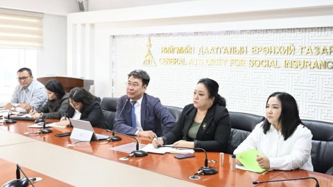 ШИЛЭН ДАНСНЫ ТУХАЙ ХУУЛЬ, НИЙТИЙН МЭДЭЭЛЛИЙН ИЛ ТОД БАЙДЛЫН ТУХАЙ ХУУЛИЙН ХЭРЭГЖИЛТИЙГ ЭРЧИМЖҮҮЛНЭ