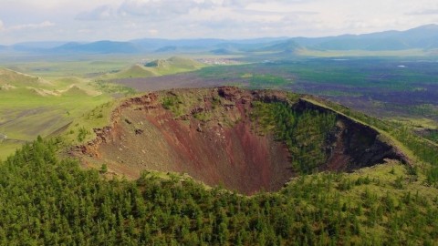 ЦЕГ: Манай улсад аяллаар ирсэн БНСУ-ын жуулчин Хоргын тогоо гэх газарт унаж нас барсан хэргийг шалгаж байна